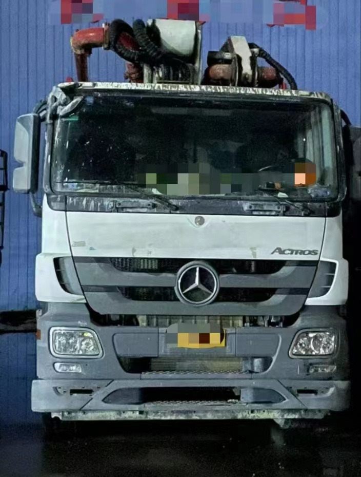 XCMG Official Hb58V Concrete Machinery 2019 Used 58m Concrete Pump Truck for Sale - Pompë betoni: foto 3 XCMG Official Hb58V Concrete Machinery 2019 Used 58m Concrete Pump Truck for Sale - Pompë betoni: foto 3