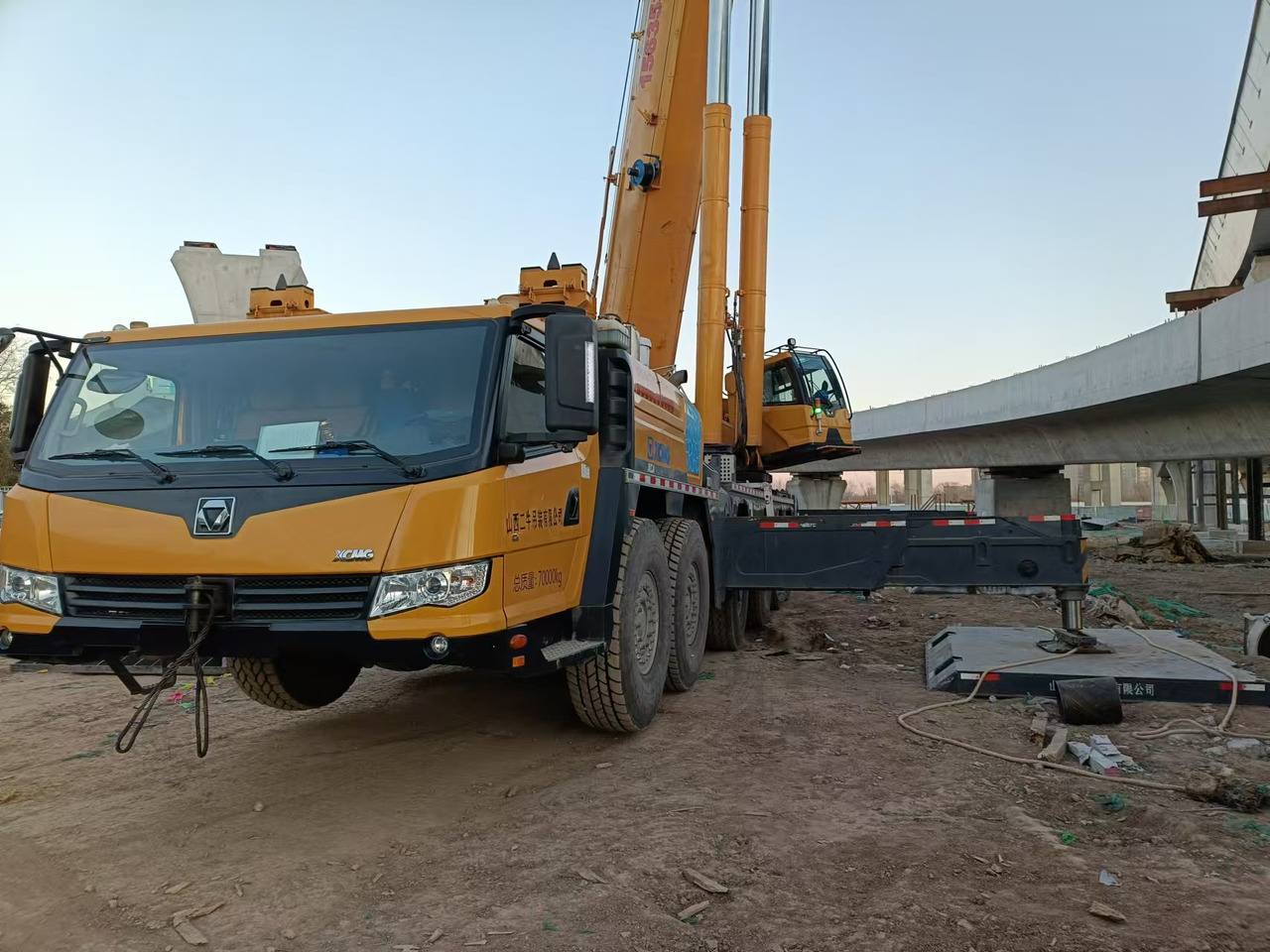 XCMG Official Used 460t All Terrain Crane XCA460 Hydraulic Truck Crane Hot Sale - Vinç për të gjitha terrenet: foto 3 XCMG Official Used 460t All Terrain Crane XCA460 Hydraulic Truck Crane Hot Sale - Vinç për të gjitha terrenet: foto 3