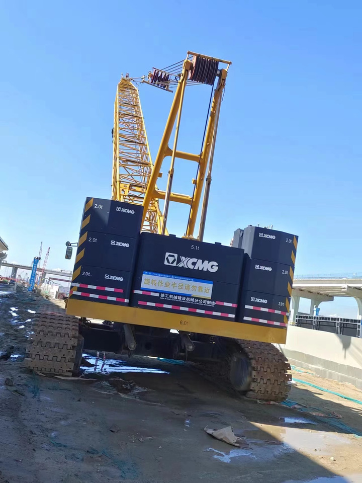 XCMG Official Used Crawler Crane 85 Ton XGC85 Used Mobile Crane With High Quality - Vinç me zinxhir: foto 2 XCMG Official Used Crawler Crane 85 Ton XGC85 Used Mobile Crane With High Quality - Vinç me zinxhir: foto 2