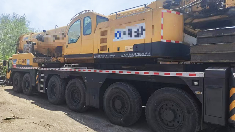 Vinç për të gjitha terrenet XCMG QAY260 260ton used all terrain mobile hydraulic truck crane price: foto 8
