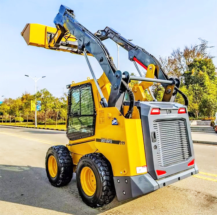 XCMG XC7-SR12 1.2ton skid steer loader price - Mini fadrom: foto 4 XCMG XC7-SR12 1.2ton skid steer loader price - Mini fadrom: foto 4