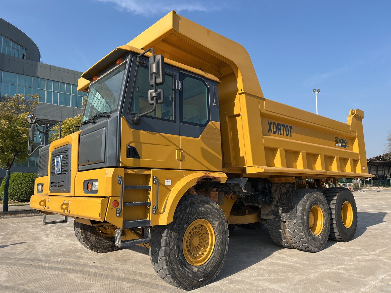 XCMG XDR70T second hand mining dump truck price - Makineri minerare: foto 2 XCMG XDR70T second hand mining dump truck price - Makineri minerare: foto 2