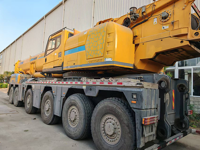 XCMG used XCA460 460ton mobile hydraulic all terrain crane price - Vinç për të gjitha terrenet: foto 5 XCMG used XCA460 460ton mobile hydraulic all terrain crane price - Vinç për të gjitha terrenet: foto 5