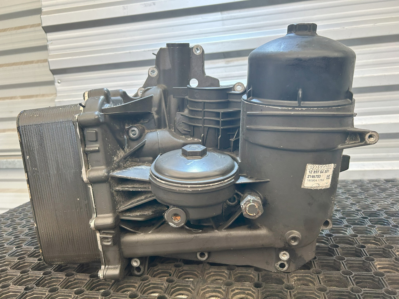 DAF OIL MODULE DAF XF - Filtri i vajit: foto 1 DAF OIL MODULE DAF XF - Filtri i vajit: foto 1