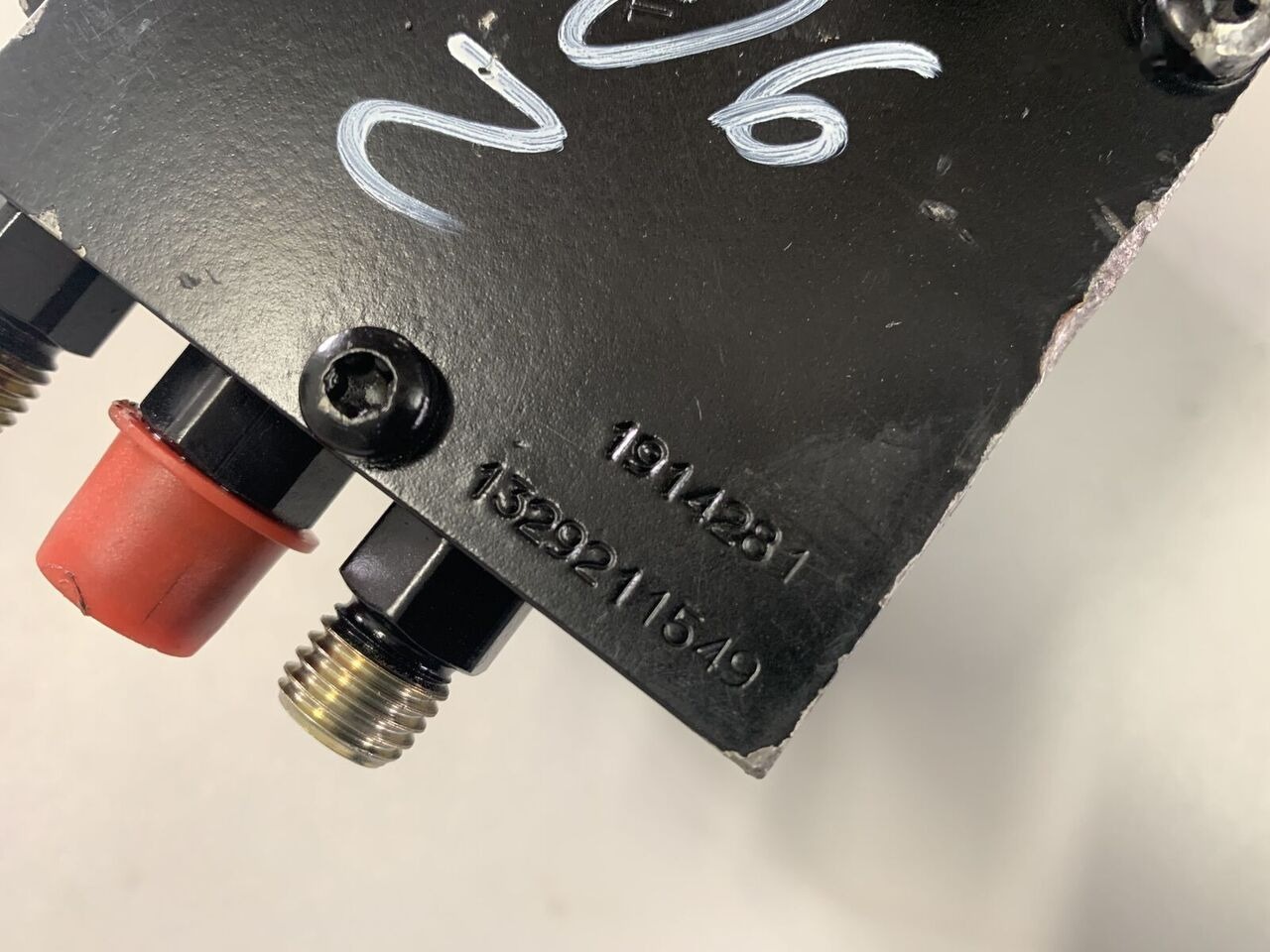 DAF XF 106 1914281 DAF 106 XF - Kabina dhe interier për Kamioni: foto 3 DAF XF 106 1914281 DAF 106 XF - Kabina dhe interier për Kamioni: foto 3