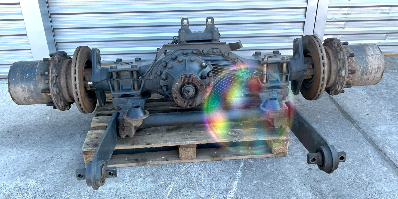MERCEDES AROCS MP4 AXLE + HUBS + DRIVE DRIVES + STABILIZER RATIO 3,714 - Aksi i pasmë: foto 1 MERCEDES AROCS MP4 AXLE + HUBS + DRIVE DRIVES + STABILIZER RATIO 3,714 - Aksi i pasmë: foto 1