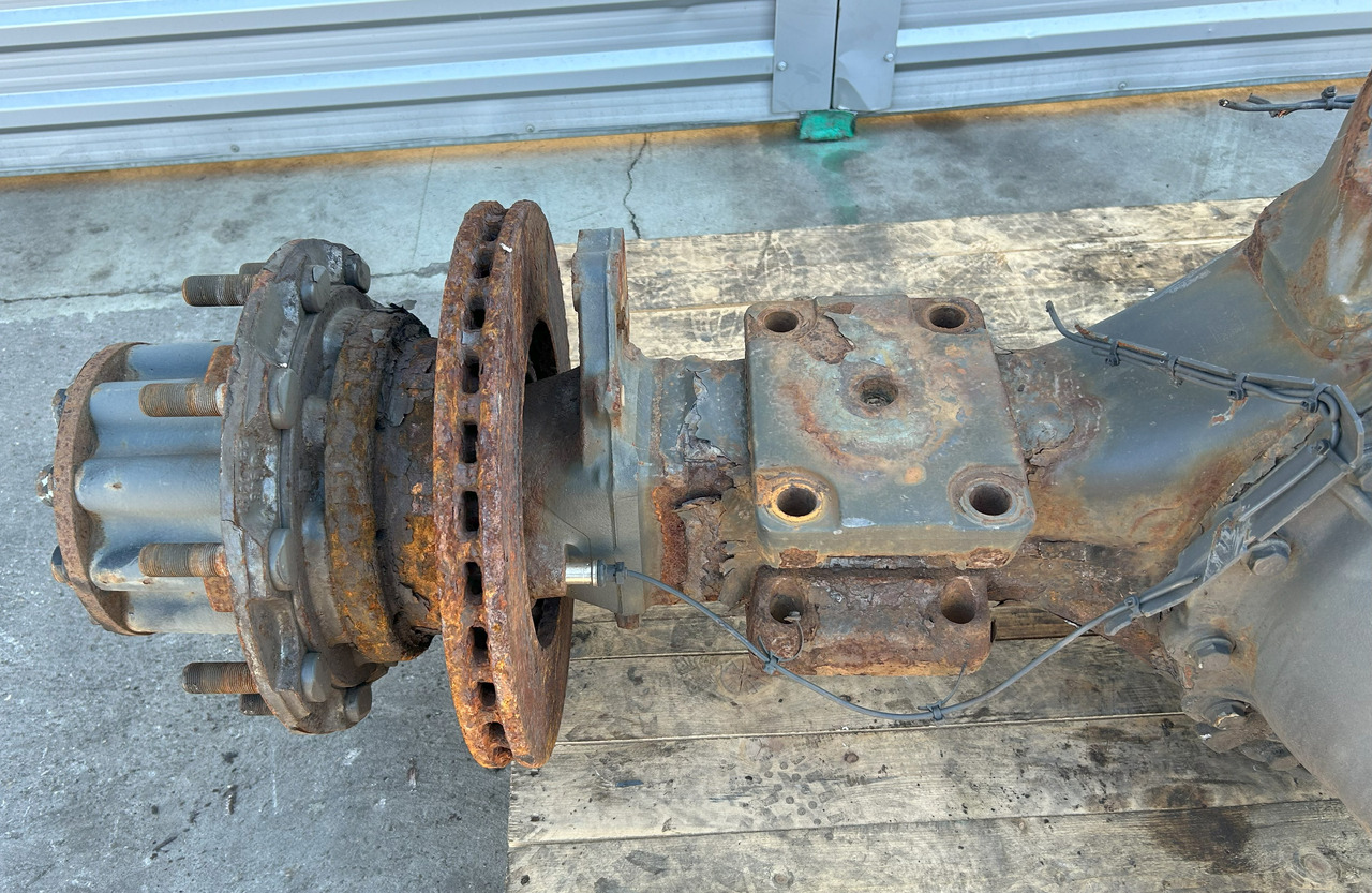 MERCEDES AXLE + HUBS R440-13,0 2,733 ACTROS MP4 - Aksi i pasmë: foto 5 MERCEDES AXLE + HUBS R440-13,0 2,733 ACTROS MP4 - Aksi i pasmë: foto 5