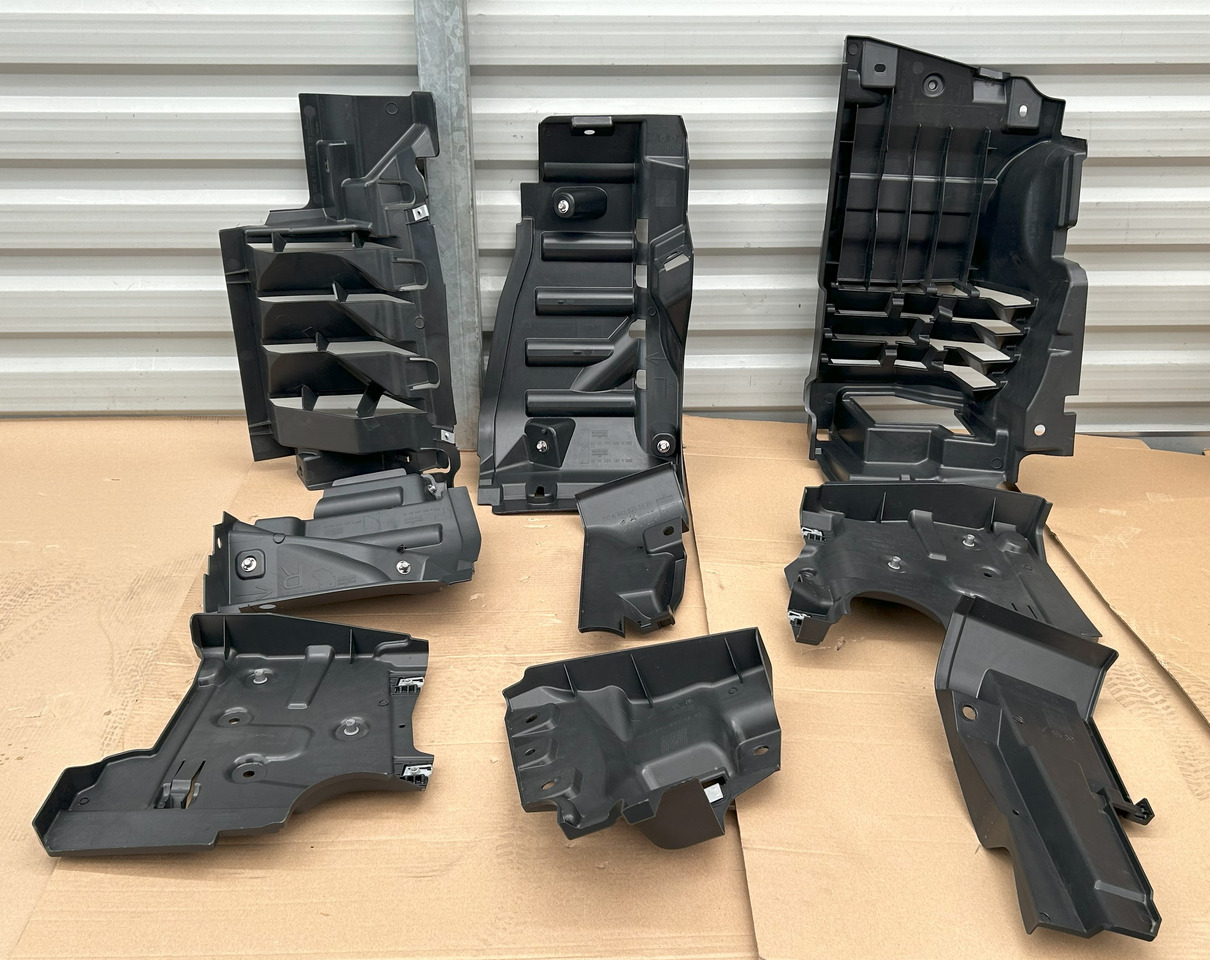 MERCEDES-BENZ ACTROS MP4 MP5 ENGINE SOUNDPROOFING COVER KIT - Trupi dhe të jashtme: foto 2 MERCEDES-BENZ ACTROS MP4 MP5 ENGINE SOUNDPROOFING COVER KIT - Trupi dhe të jashtme: foto 2
