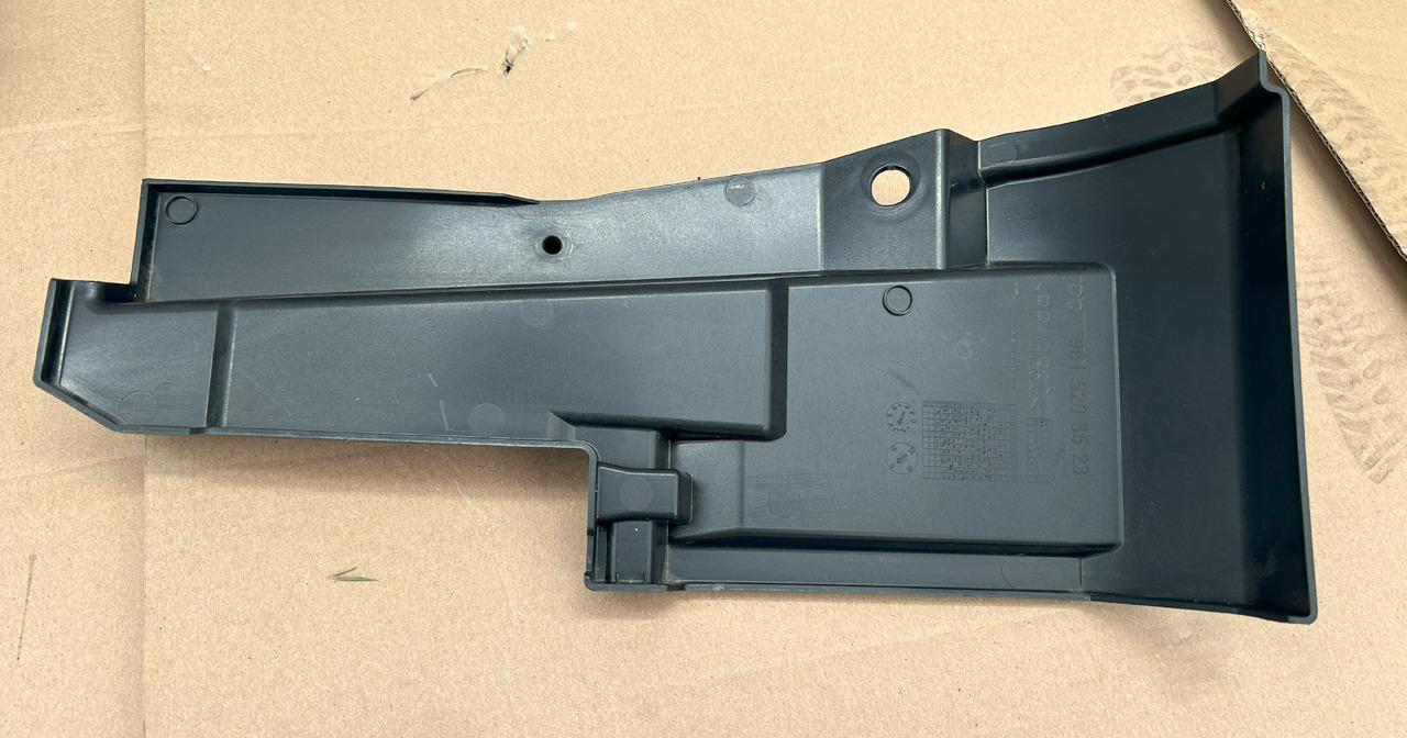 MERCEDES-BENZ ACTROS MP4 MP5 ENGINE SOUNDPROOFING COVER KIT - Trupi dhe të jashtme: foto 3 MERCEDES-BENZ ACTROS MP4 MP5 ENGINE SOUNDPROOFING COVER KIT - Trupi dhe të jashtme: foto 3