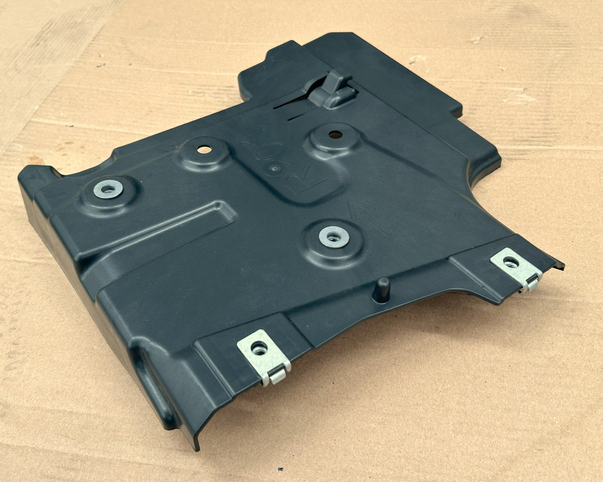 Trupi dhe të jashtme i ri MERCEDES-BENZ ACTROS MP4 MP5 ENGINE SOUNDPROOFING COVER KIT: foto 32