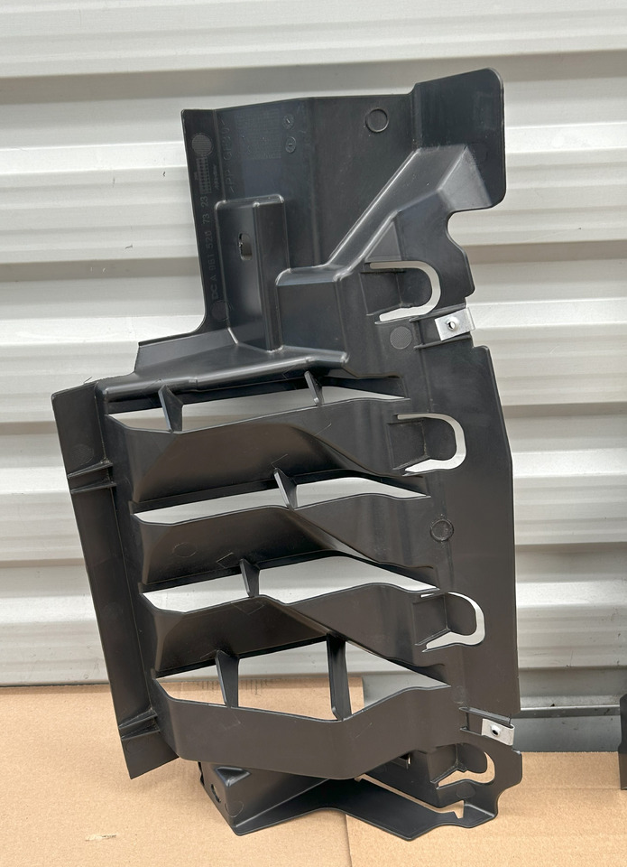Trupi dhe të jashtme i ri MERCEDES-BENZ ACTROS MP4 MP5 ENGINE SOUNDPROOFING COVER KIT: foto 33