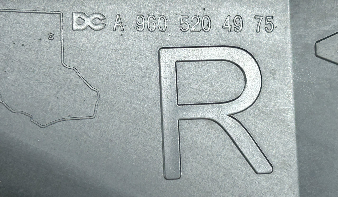 Trupi dhe të jashtme i ri MERCEDES-BENZ ACTROS MP4 MP5 ENGINE SOUNDPROOFING COVER KIT: foto 38