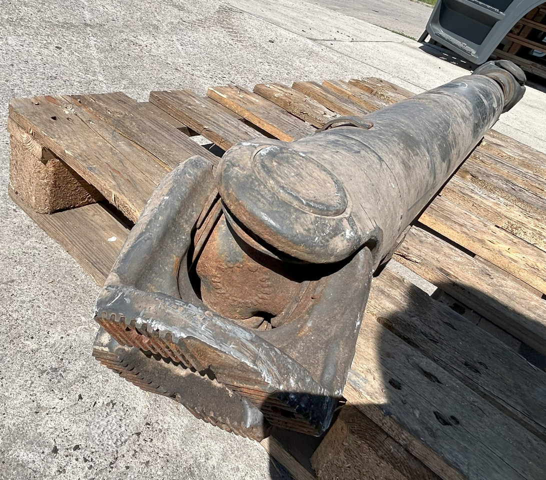 MERCEDES-BENZ AROCS MP4 DRIVE SHAFT 1544 MM - Bosht kardanike: foto 5 MERCEDES-BENZ AROCS MP4 DRIVE SHAFT 1544 MM - Bosht kardanike: foto 5