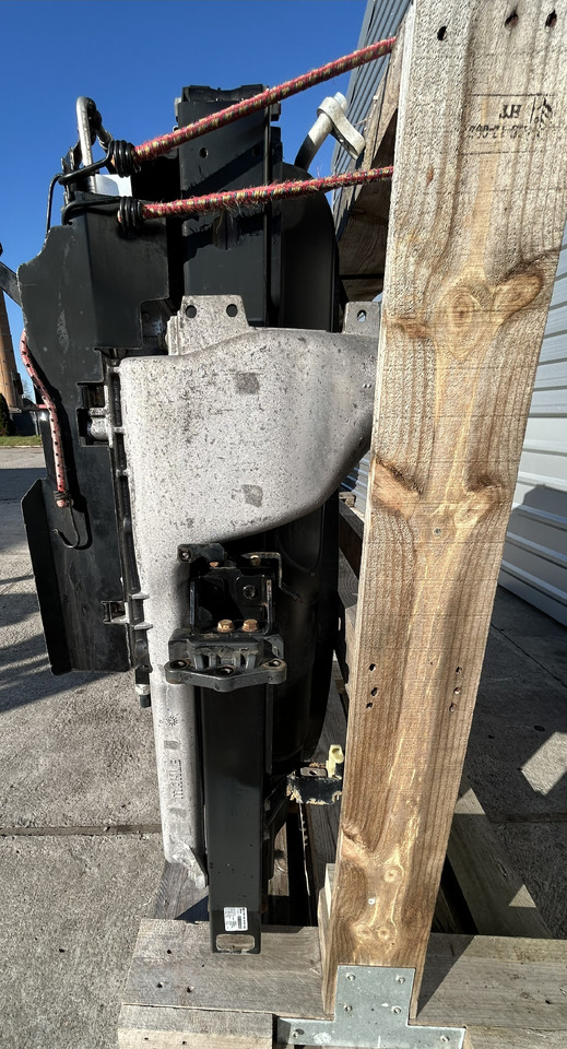 Mercedes ACTROS MP4 COOLERS SET - Radiatori: foto 5 Mercedes ACTROS MP4 COOLERS SET - Radiatori: foto 5