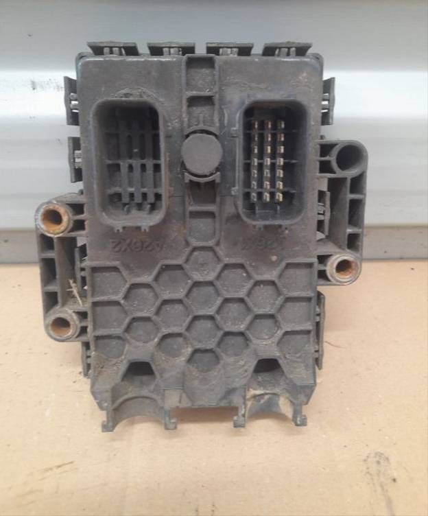 Mercedes-Benz ACTROS MP4 CLCS A0034461717/001 - ECU për Kamioni: foto 3 Mercedes-Benz ACTROS MP4 CLCS A0034461717/001 - ECU për Kamioni: foto 3