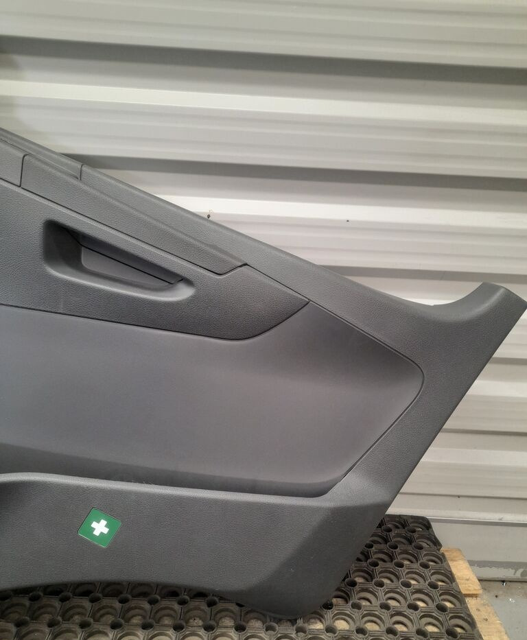 TAPICERKA PANEL DRZWI R Mercedes-Benz ATEGO A9407201870 - Derë dhe pjesë këmbimi për Kamioni: foto 2 TAPICERKA PANEL DRZWI R Mercedes-Benz ATEGO A9407201870 - Derë dhe pjesë këmbimi për Kamioni: foto 2