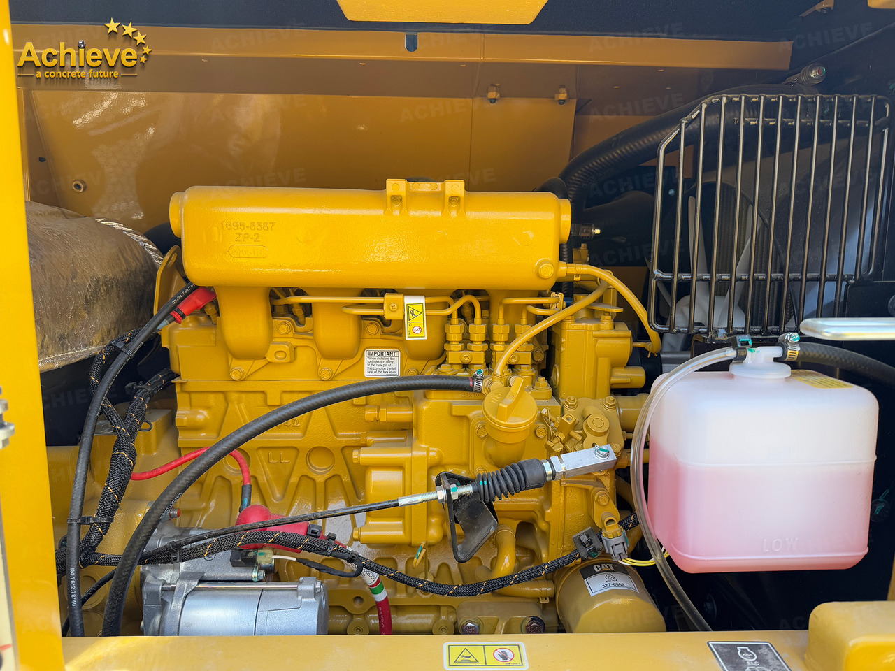 Ekskavator me zinxhirë CATERPILLAR CAT®2025 306.5 Mini Hydraulic Excavator UD 0.25 m³ 36.5/2400 kw/rpm C2.4T 105 L【ACHIEVE】 TOP CONDITION!!!: foto 15 Ekskavator me zinxhirë CATERPILLAR CAT®2025 306.5 Mini Hydraulic Excavator UD 0.25 m³ 36.5/2400 kw/rpm C2.4T 105 L【ACHIEVE】 TOP CONDITION!!!: foto 15