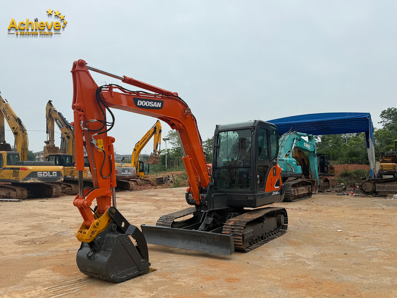 DOOSAN Diwanlun DX60-9 Excavator 38.9(52.1)/2100kW(HP) / rpm D24C 0.23m3 5700kg 4.2+2.8Ton 【ACHIEVE】 TOP CONDITION!!! - Ekskavator me zinxhirë: foto 5 DOOSAN Diwanlun DX60-9 Excavator 38.9(52.1)/2100kW(HP) / rpm D24C 0.23m3 5700kg 4.2+2.8Ton 【ACHIEVE】 TOP CONDITION!!! - Ekskavator me zinxhirë: foto 5