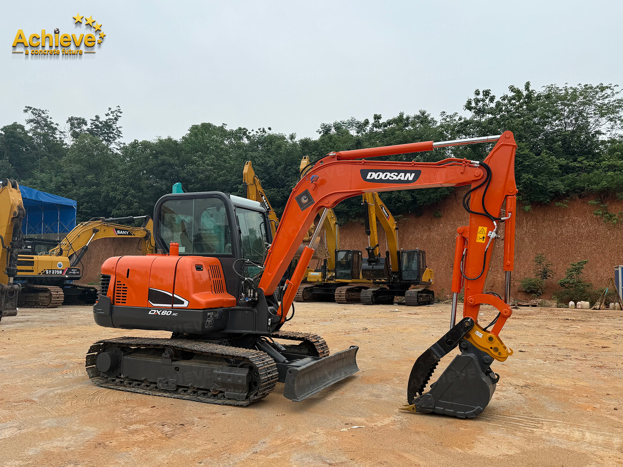DOOSAN Diwanlun DX60-9 Excavator 38.9(52.1)/2100kW(HP) / rpm D24C 0.23m3 5700kg 4.2+2.8Ton 【ACHIEVE】 TOP CONDITION!!! - Ekskavator me zinxhirë: foto 1 DOOSAN Diwanlun DX60-9 Excavator 38.9(52.1)/2100kW(HP) / rpm D24C 0.23m3 5700kg 4.2+2.8Ton 【ACHIEVE】 TOP CONDITION!!! - Ekskavator me zinxhirë: foto 1