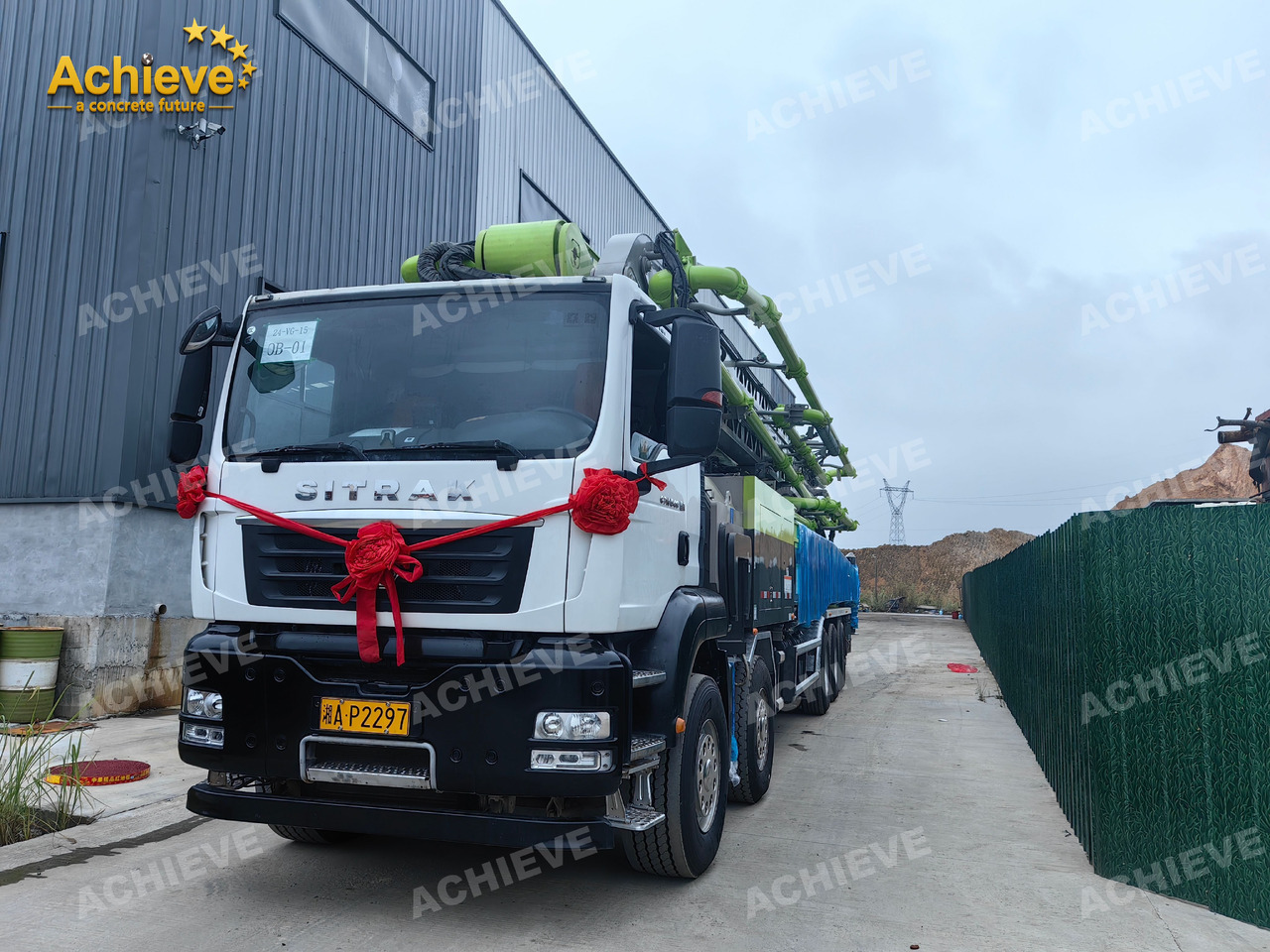 Zoomlion Zoomlion 70M 70X-6RZ Concrete pump truck ACTROS 4141 【ACHIEVE】TOP CONDITION!!! - Pompë betoni: foto 4 Zoomlion Zoomlion 70M 70X-6RZ Concrete pump truck ACTROS 4141 【ACHIEVE】TOP CONDITION!!! - Pompë betoni: foto 4