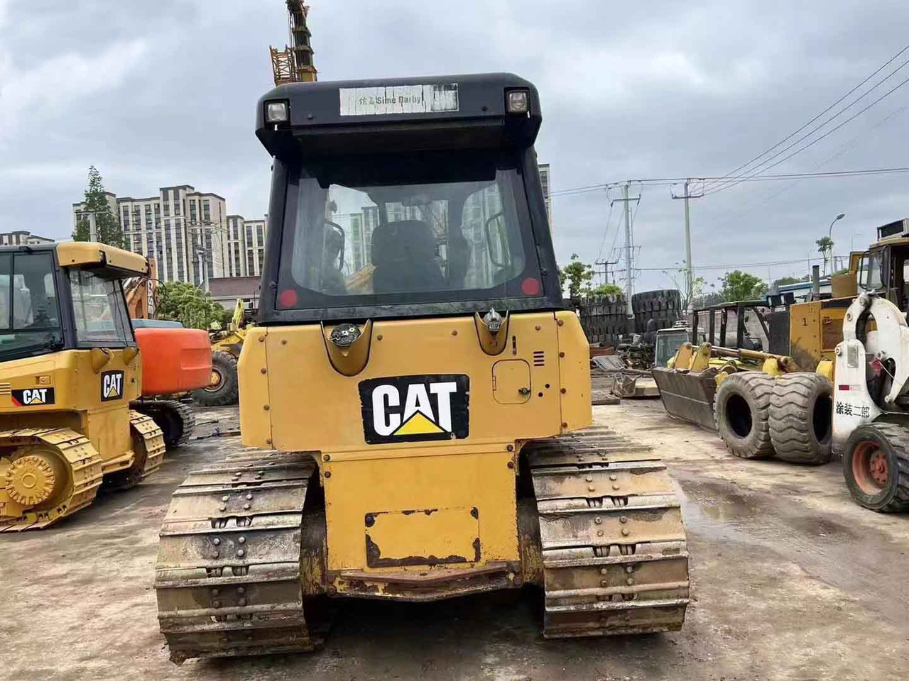 Caterpillar Bulldozer Used Condition CAT D5K LGP Original Color - Buldozer: foto 4 Caterpillar Bulldozer Used Condition CAT D5K LGP Original Color - Buldozer: foto 4