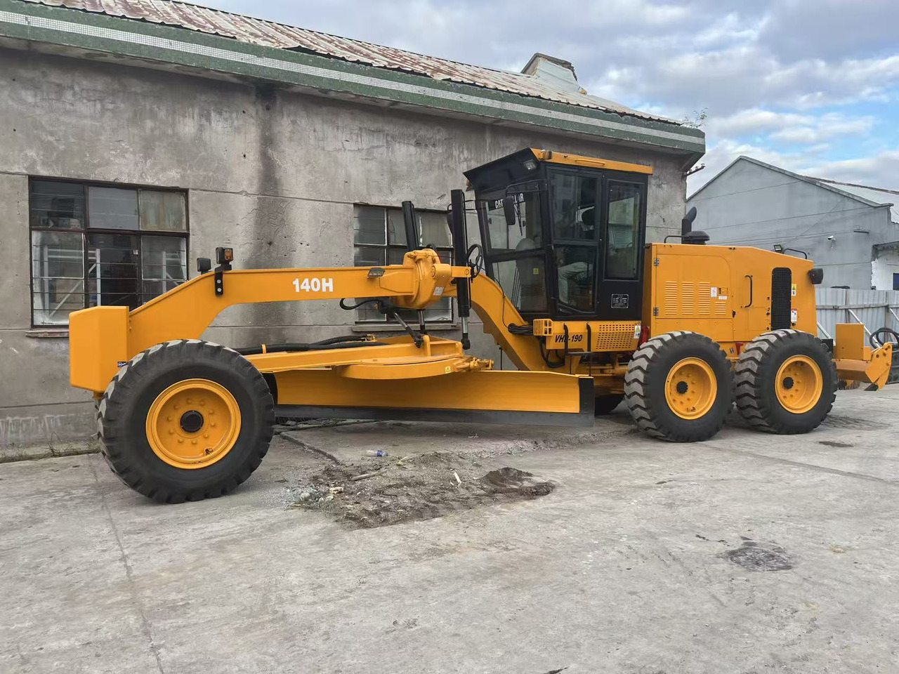 Caterpillar Caterpillar New Motor Grader 140H for Sale - Makinë niveluese: foto 1 Caterpillar Caterpillar New Motor Grader 140H for Sale - Makinë niveluese: foto 1