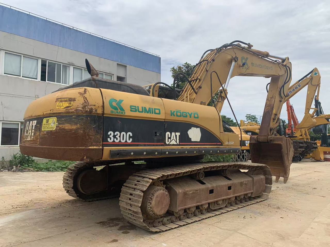 Caterpillar Excavator Original Color CAT 330CL, 330BL Used Condtion - Ekskavator me zinxhirë: foto 2 Caterpillar Excavator Original Color CAT 330CL, 330BL Used Condtion - Ekskavator me zinxhirë: foto 2