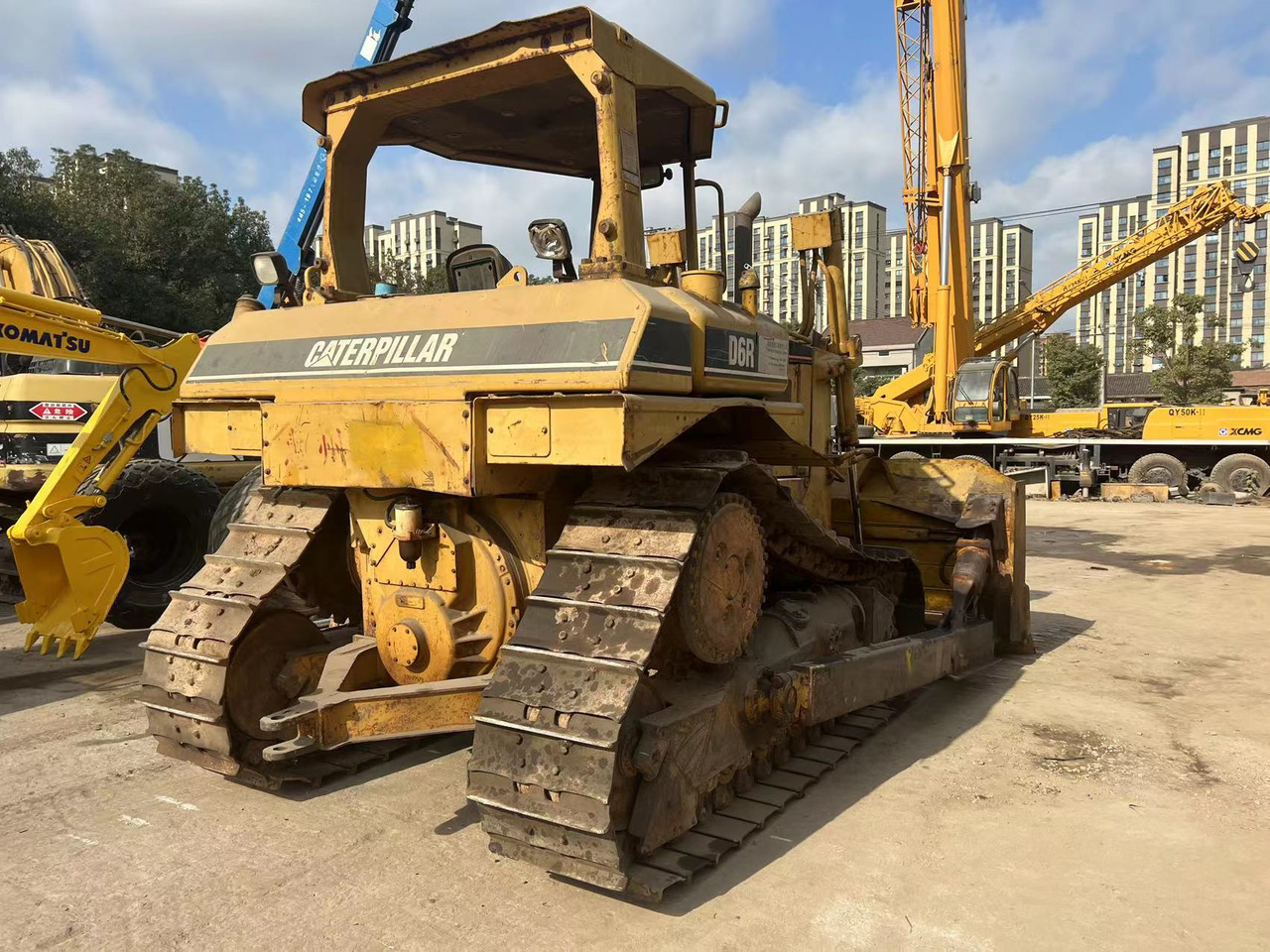 Caterpillar Original Condition CAT D6R bulldozer with Rippers - Buldozer: foto 2 Caterpillar Original Condition CAT D6R bulldozer with Rippers - Buldozer: foto 2