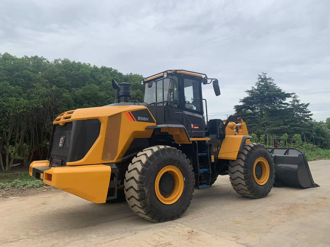 LIUGONG 5ton Wheel Loader Liugong CLG856H Front End Loader - Fadrom me goma: foto 1 LIUGONG 5ton Wheel Loader Liugong CLG856H Front End Loader - Fadrom me goma: foto 1