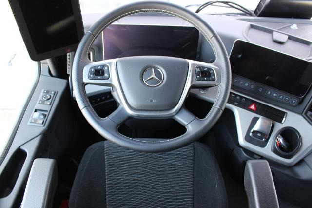 Interior photo 1: Kamion kabinë-shasi Mercedes-Benz eActros 300 L ENIN FÄHIG!