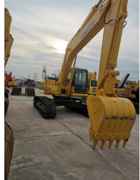 2020 Komatsu PC240LC-8 - Ekskavator me zinxhirë: foto 2 2020 Komatsu PC240LC-8 - Ekskavator me zinxhirë: foto 2