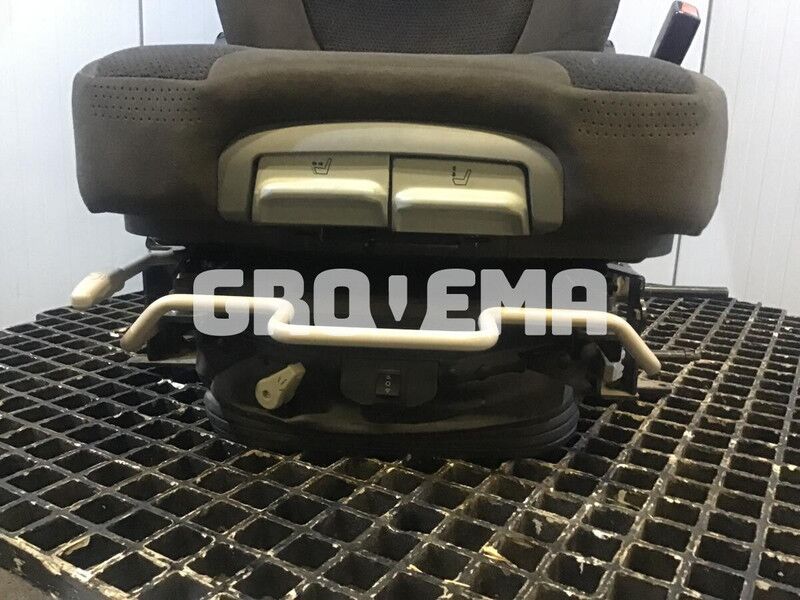 Grammer R926 K-LC / R946 LC / R946 LC-V / R946 NLC - Ndenjësja: foto 2 Grammer R926 K-LC / R946 LC / R946 LC-V / R946 NLC - Ndenjësja: foto 2