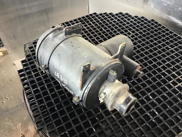 Liebherr Air Filter - Sistemi i marrjes së ajrit: foto 4 Liebherr Air Filter - Sistemi i marrjes së ajrit: foto 4