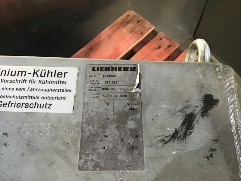 Liebherr Combined Radiator - Radiatori: foto 3 Liebherr Combined Radiator - Radiatori: foto 3