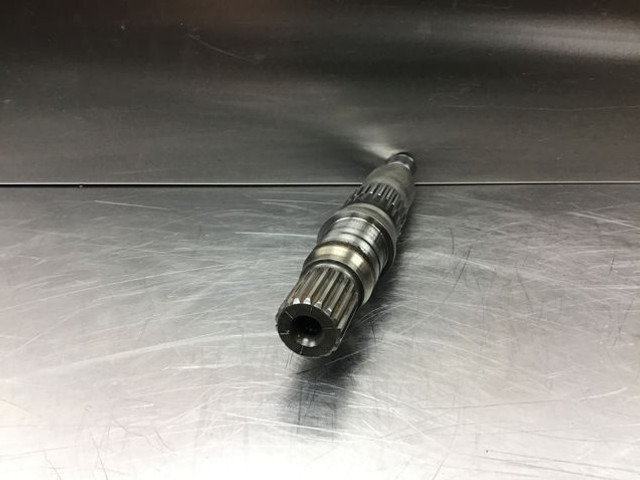 Liebherr Drive Shaft - Bosht dhe pjesë këmbimi: foto 3 Liebherr Drive Shaft - Bosht dhe pjesë këmbimi: foto 3