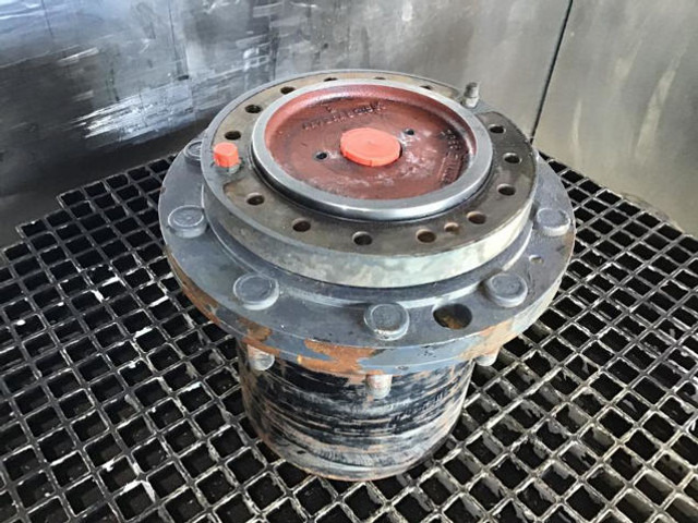 Liebherr Final Drive - Pezullimi: foto 4 Liebherr Final Drive - Pezullimi: foto 4