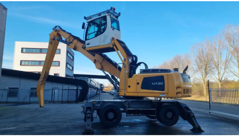 Liebherr LH30 M - Ekskavator për mbetje: foto 1 Liebherr LH30 M - Ekskavator për mbetje: foto 1