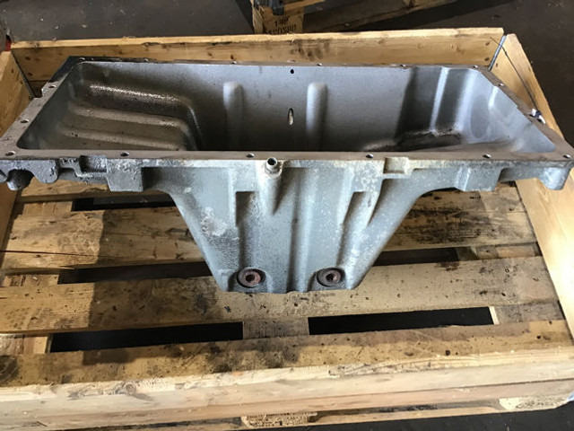 Liebherr Oil Sump - Karteri: foto 5 Liebherr Oil Sump - Karteri: foto 5