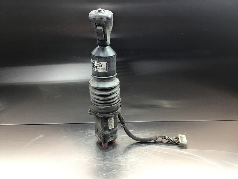 Liebherr Pilot Control Unit - Leva e marsheve: foto 2 Liebherr Pilot Control Unit - Leva e marsheve: foto 2