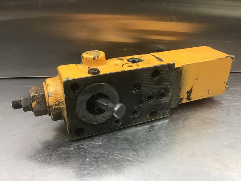 Liebherr R902 Li / R912 LC - Valvula: foto 2 Liebherr R902 Li / R912 LC - Valvula: foto 2