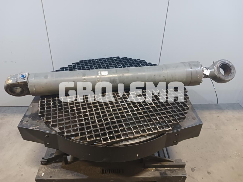 Liebherr R922 LC / R922 NLC / R922 SLC / R922 XLC - Cilindri hidraulik: foto 1 Liebherr R922 LC / R922 NLC / R922 SLC / R922 XLC - Cilindri hidraulik: foto 1