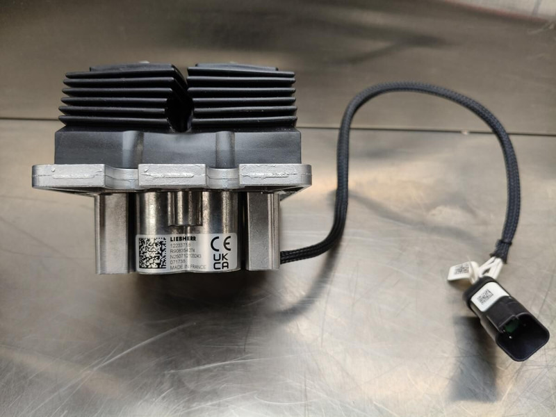 Liebherr R922 / R924 / R934 / R926 - Sistemi elektrik: foto 2 Liebherr R922 / R924 / R934 / R926 - Sistemi elektrik: foto 2