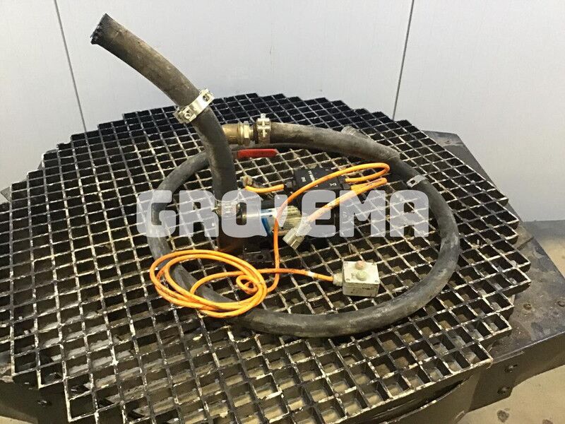 Liebherr R946 LC / R946 LC-V / R946 NLC - Tub freni/ Linja e frenimit: foto 1 Liebherr R946 LC / R946 LC-V / R946 NLC - Tub freni/ Linja e frenimit: foto 1