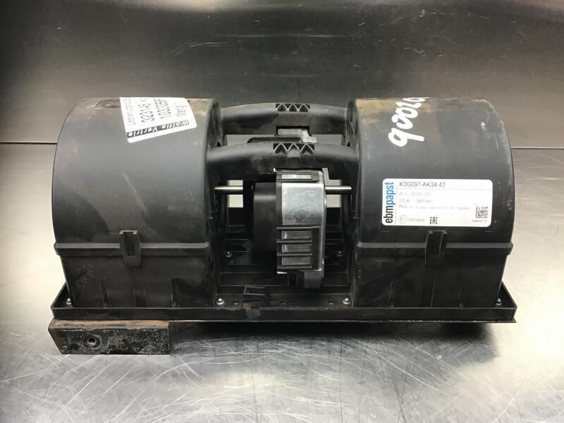 Liebherr R946 LC / R946 NLC / R956 / R976 / R926 LC / R920 / R920 LC - Ventilator i brendshëm: foto 1 Liebherr R946 LC / R946 NLC / R956 / R976 / R926 LC / R920 / R920 LC - Ventilator i brendshëm: foto 1