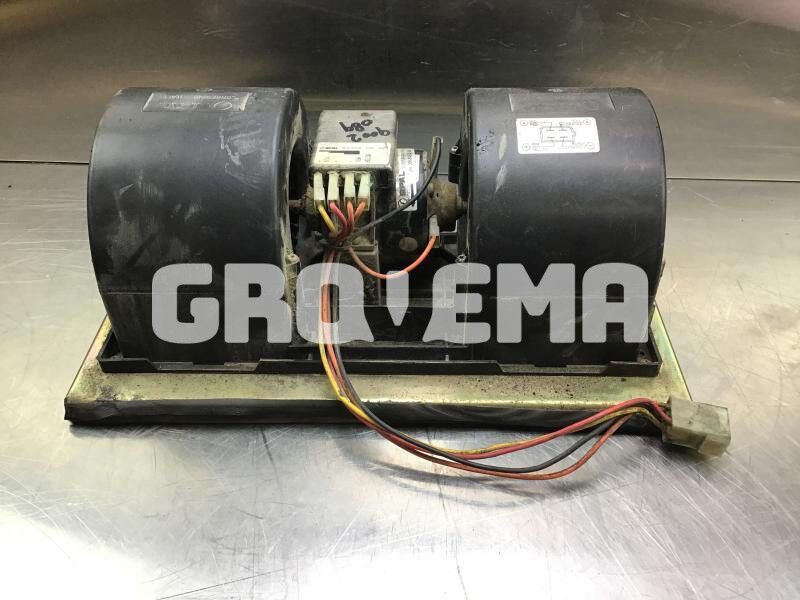 Liebherr R946 LC / R946 NLC / R956 / R976 / R926 LC / R920 / R920 LC - Ventilator i brendshëm: foto 3 Liebherr R946 LC / R946 NLC / R956 / R976 / R926 LC / R920 / R920 LC - Ventilator i brendshëm: foto 3