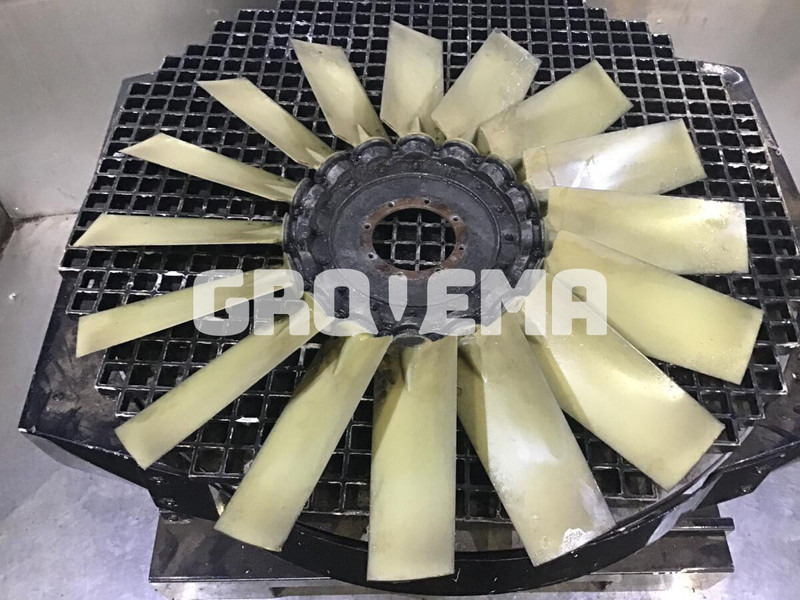 Liebherr R954B / R954HD / R954 - Ventilatori: foto 3 Liebherr R954B / R954HD / R954 - Ventilatori: foto 3