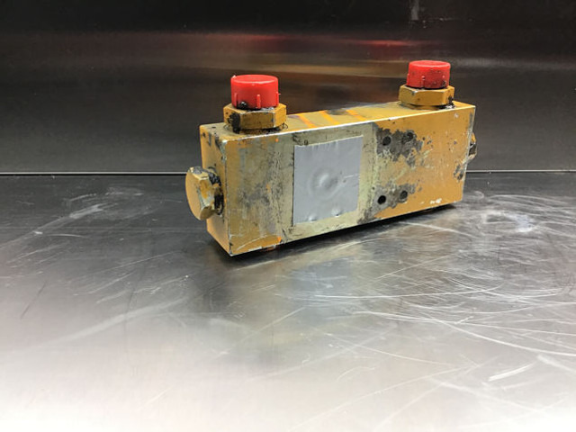 Liebherr Safety Valve - Valvula: foto 2 Liebherr Safety Valve - Valvula: foto 2