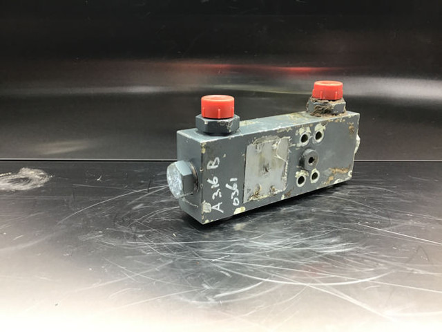 Liebherr Safety Valve - Valvula: foto 1 Liebherr Safety Valve - Valvula: foto 1