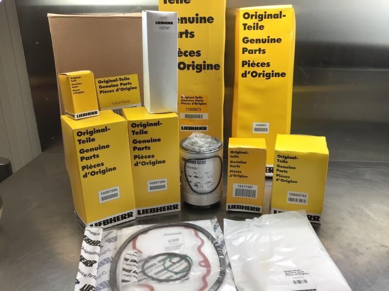 Liebherr Service Kit 1000 hours R906/R916/R926 - Filtri i karburantit: foto 1 Liebherr Service Kit 1000 hours R906/R916/R926 - Filtri i karburantit: foto 1