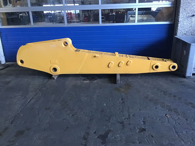 Liebherr Stick 2,7 M - Trupi dhe të jashtme: foto 1 Liebherr Stick 2,7 M - Trupi dhe të jashtme: foto 1